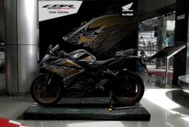 Masuki Bulan Merdeka, Motor Terbaru Honda CBR 250 RR Tampil Dengan Grafis Garuda