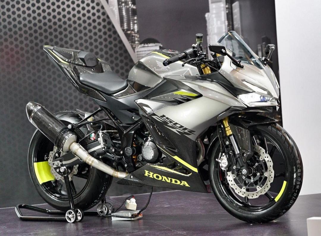 Modifikasi All New Honda CBR150R Custom Bike Sporty Low Rider