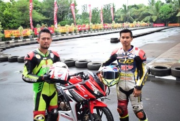 Biker Honda Banten Jajal All New CBR 150R di  All New Honda CBR 150R Track Day