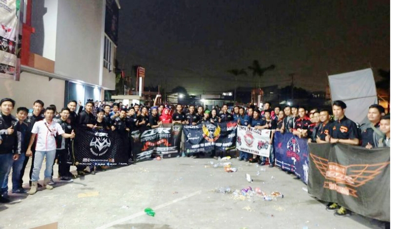 300 Biker Penunggang Honda CBR Ramaikan Halal Bihalal di Bekasi