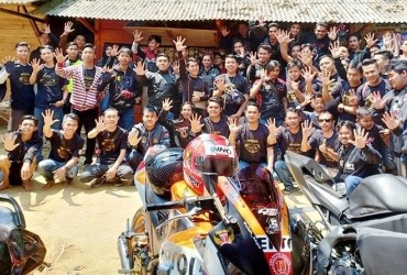 Keseruan Kopdar Sunmori Komunitas Honda CBR Bogor Di Curug Kencana